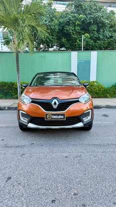 RENAULT-CAPTUR-2017