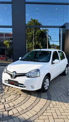 RENAULT CLIO 1.0 EXPRESSION 16V FLEX 4P MANUAL