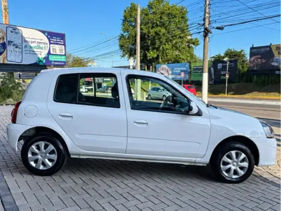 RENAULT-CLIO-1.0 EXPRESSION 16V FLEX 4P MANUAL RENAULT-CLIO-2015