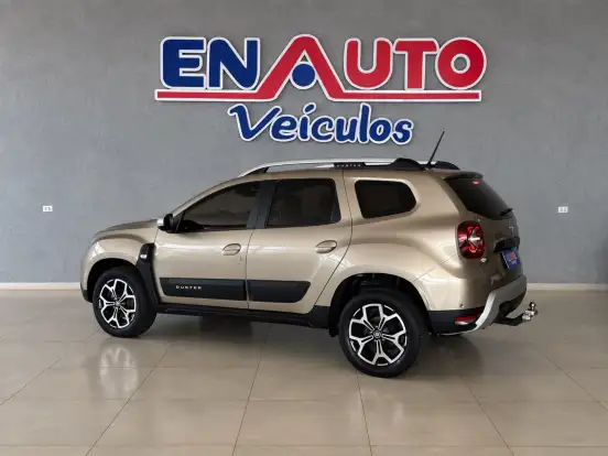 RENAULT-DUSTER-2021