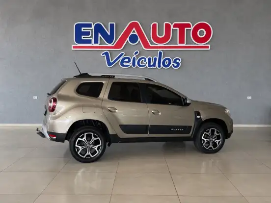RENAULT-DUSTER-2021