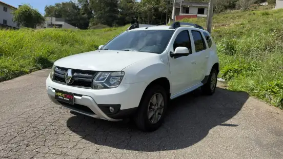 RENAULT-DUSTER-2017