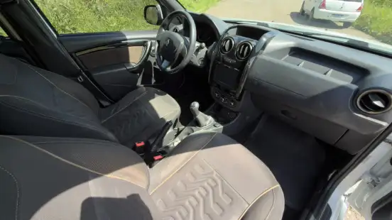RENAULT-DUSTER-2017