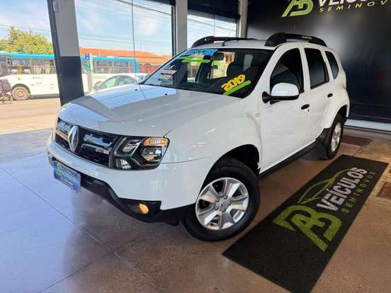 RENAULT-DUSTER-2018