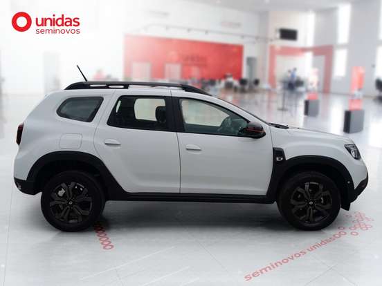 RENAULT-DUSTER-2024