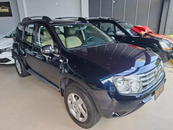 RENAULT DUSTER 2.0 DYNAMIQUE 4X4 16V FLEX 4P MANUAL