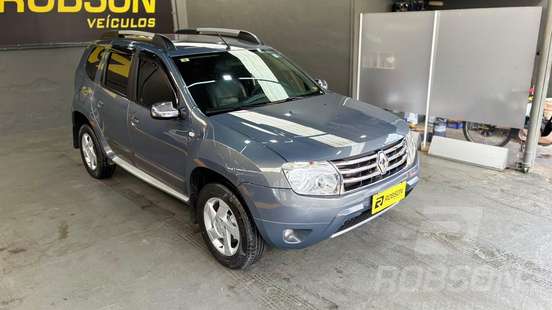RENAULT-DUSTER-2013