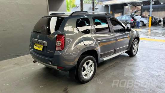 RENAULT-DUSTER-2013