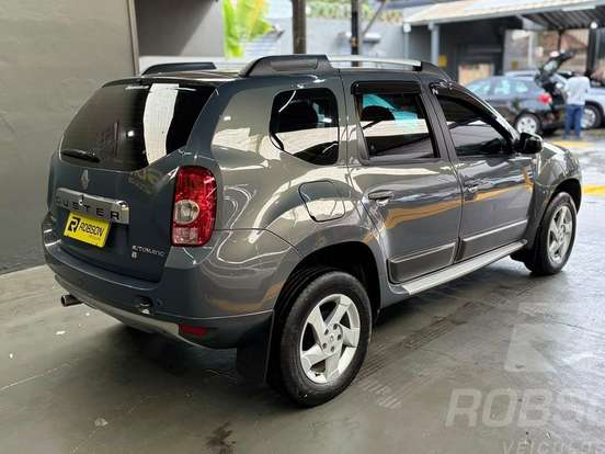 RENAULT-DUSTER-2.0 DYNAMIQUE 4X2 16V FLEX 4P AUTOMÁTICO RENAULT-DUSTER-2013