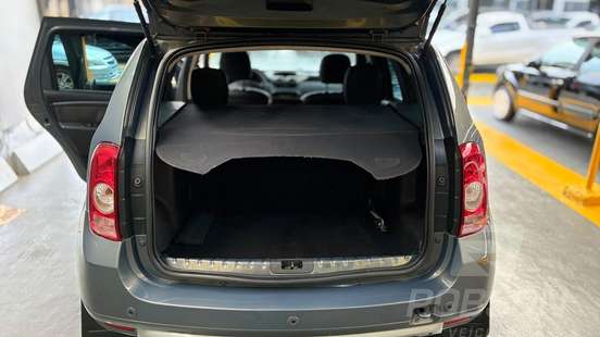 RENAULT-DUSTER-2013