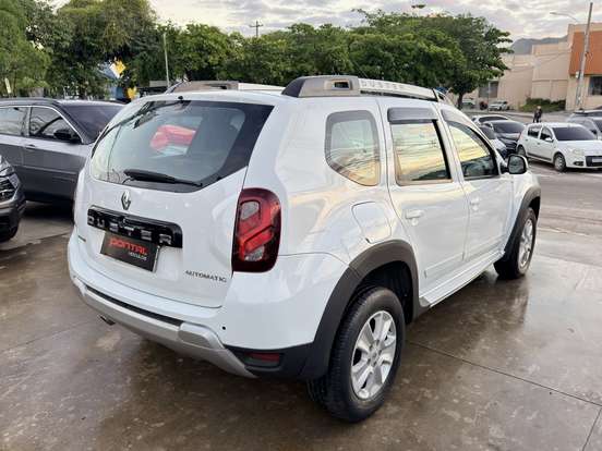 RENAULT-DUSTER-2.0 DYNAMIQUE 4X2 16V FLEX 4P AUTOMÁTICO RENAULT-DUSTER-2016