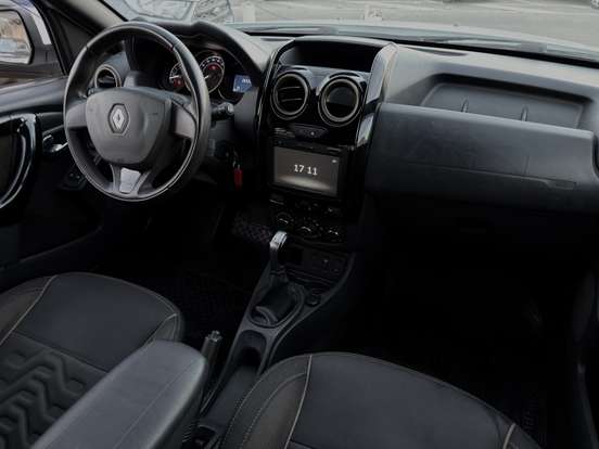 RENAULT-DUSTER-2016