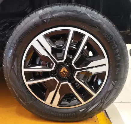 RENAULT-KWID-2023
