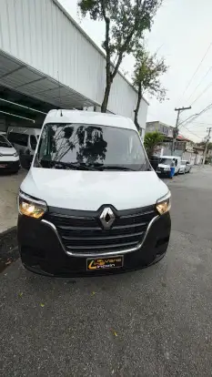 RENAULT-MASTER-2024