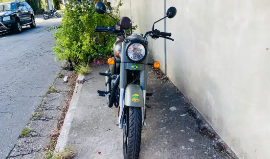 ROYAL ENFIELD-CLASSIC 350-2023