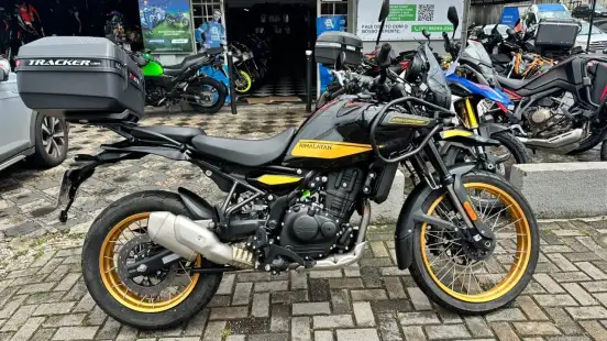 ROYAL ENFIELD-HIMALAYAN 450 HANLE BLACK-2025