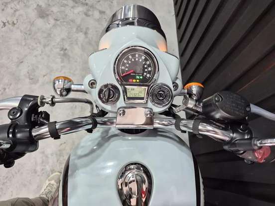 ROYAL ENFIELD-CLASSIC 350 ROYAL ENFIELD-CLASSIC 350-2023