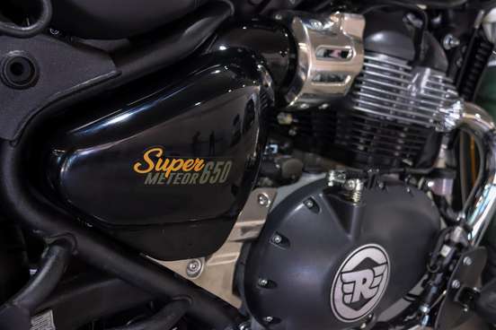 ROYAL ENFIELD-METEOR 650 ASTRAL-2026