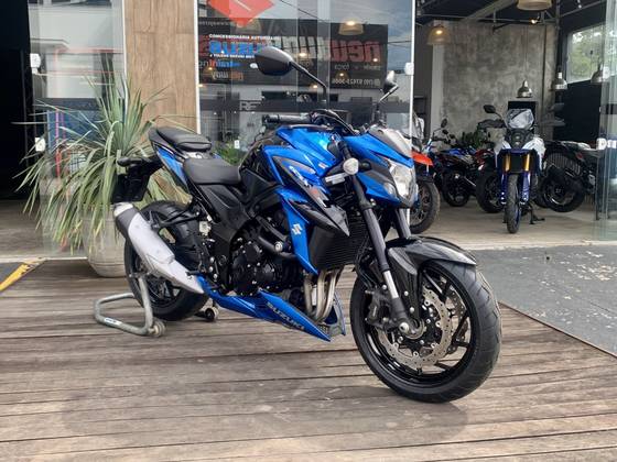 SUZUKI GSX-S750A 