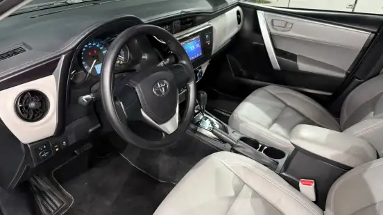 TOYOTA-COROLLA-2018