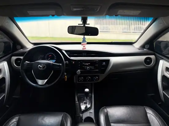 TOYOTA-COROLLA-1.8 GLI 16V FLEX 4P AUTOMÁTICO TOYOTA-COROLLA-2019