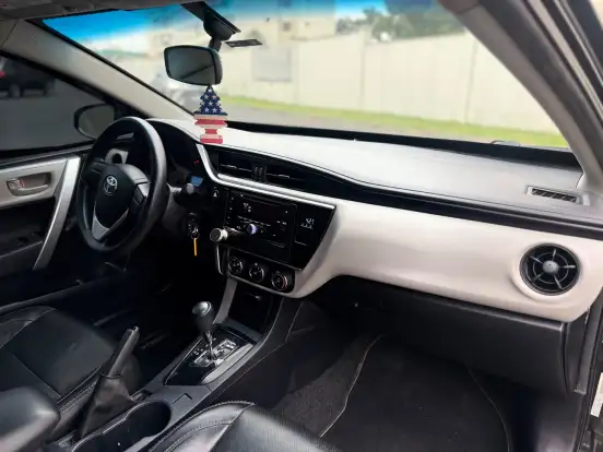 TOYOTA-COROLLA-1.8 GLI 16V FLEX 4P AUTOMÁTICO TOYOTA-COROLLA-2019