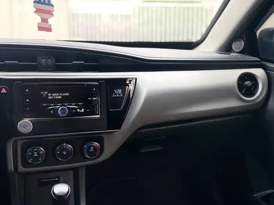 TOYOTA-COROLLA-2019