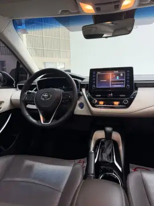TOYOTA-COROLLA-2022
