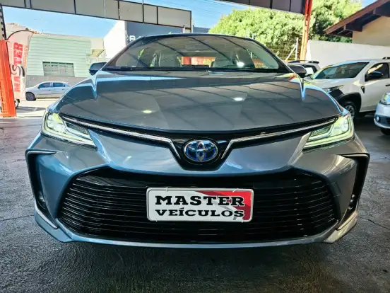 TOYOTA-COROLLA-2021