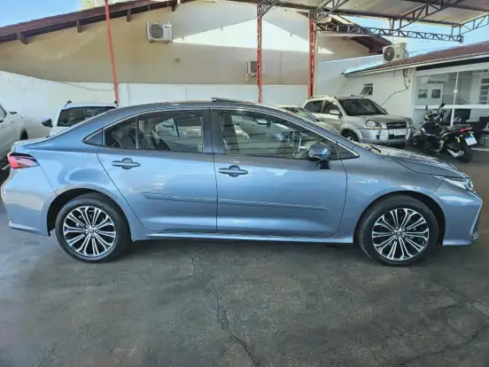 TOYOTA-COROLLA-2021
