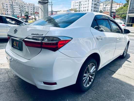TOYOTA-COROLLA-1.8 GLI 16V FLEX 4P AUTOMÁTICO TOYOTA-COROLLA-2018