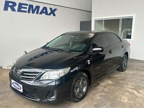 TOYOTA-COROLLA-2013