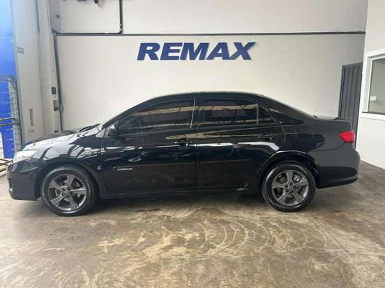 TOYOTA-COROLLA-1.8 GLI 16V FLEX 4P AUTOMÁTICO TOYOTA-COROLLA-2013