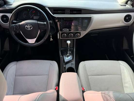 TOYOTA-COROLLA-2017