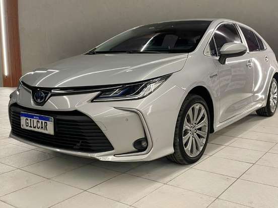 TOYOTA-COROLLA-2022