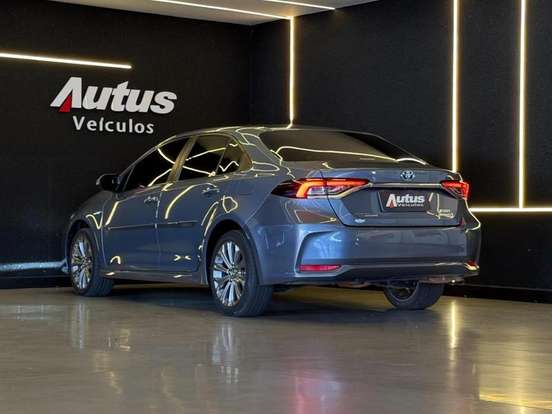 TOYOTA-COROLLA-2020
