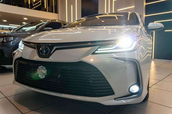 TOYOTA-COROLLA-2021