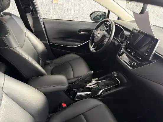 TOYOTA-COROLLA-2021