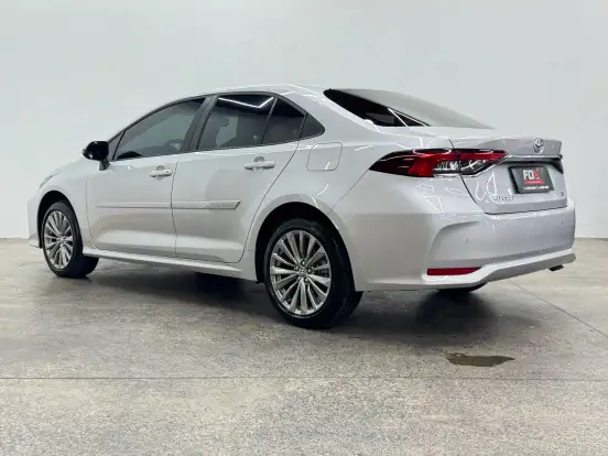 TOYOTA-COROLLA-2025