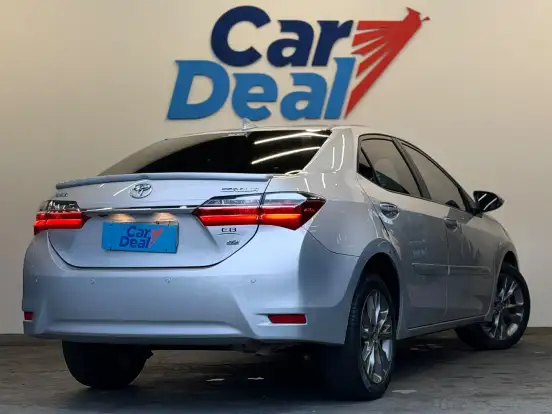 TOYOTA-COROLLA-2018