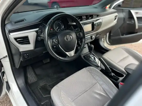 TOYOTA-COROLLA-2016
