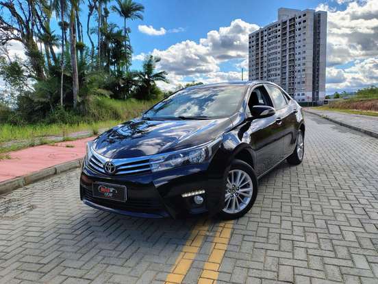 TOYOTA-COROLLA-2017