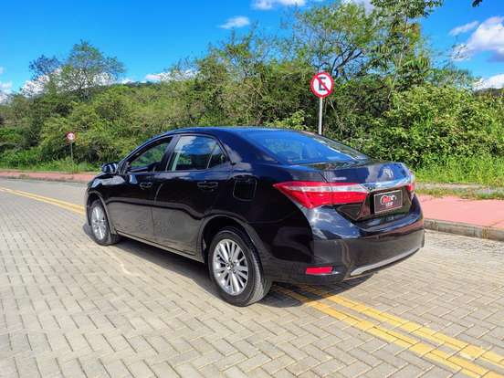 TOYOTA-COROLLA-2.0 DYNAMIC 16V FLEX 4P AUTOMÁTICO TOYOTA-COROLLA-2017