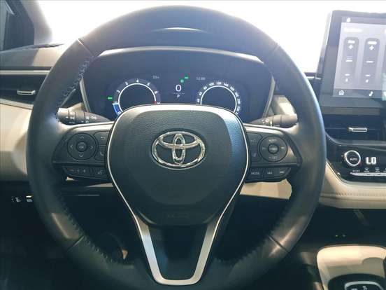 TOYOTA-COROLLA-2025