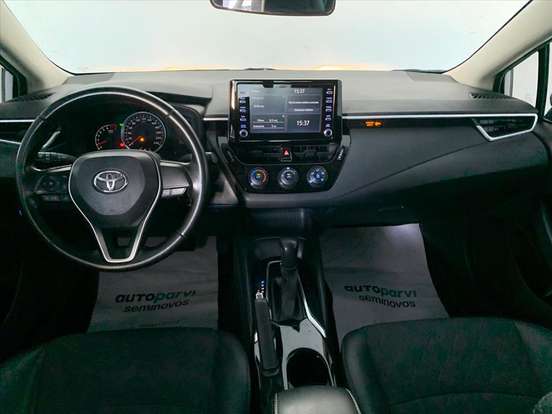 TOYOTA-COROLLA-2019