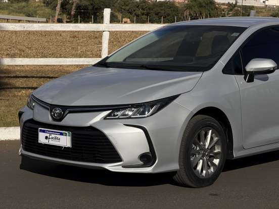 TOYOTA-COROLLA-2021