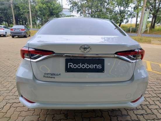 TOYOTA-COROLLA-2025