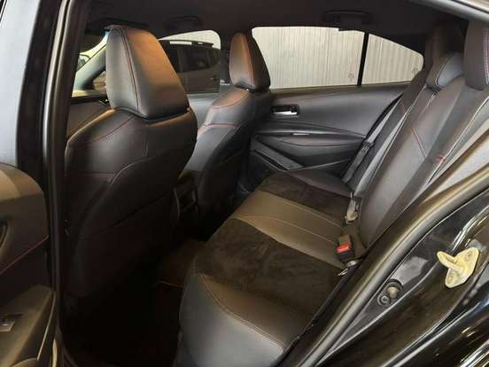 TOYOTA-COROLLA-2023