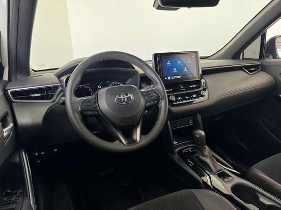 TOYOTA-COROLLA-2024