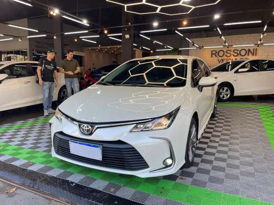 TOYOTA-COROLLA-2019